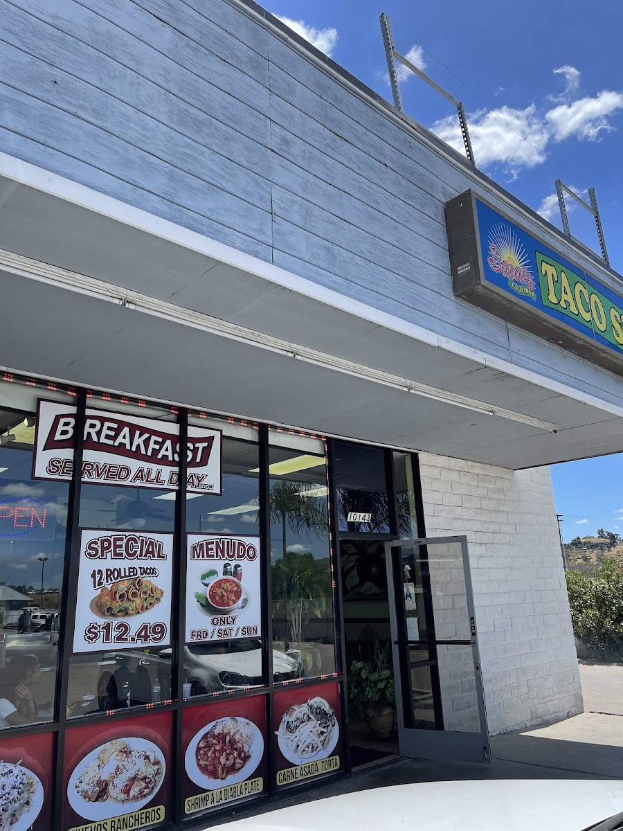 Sarais Taco Shop